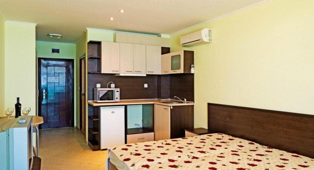 סוזופול Black Sea Paradise Hotel מראה חיצוני תמונה